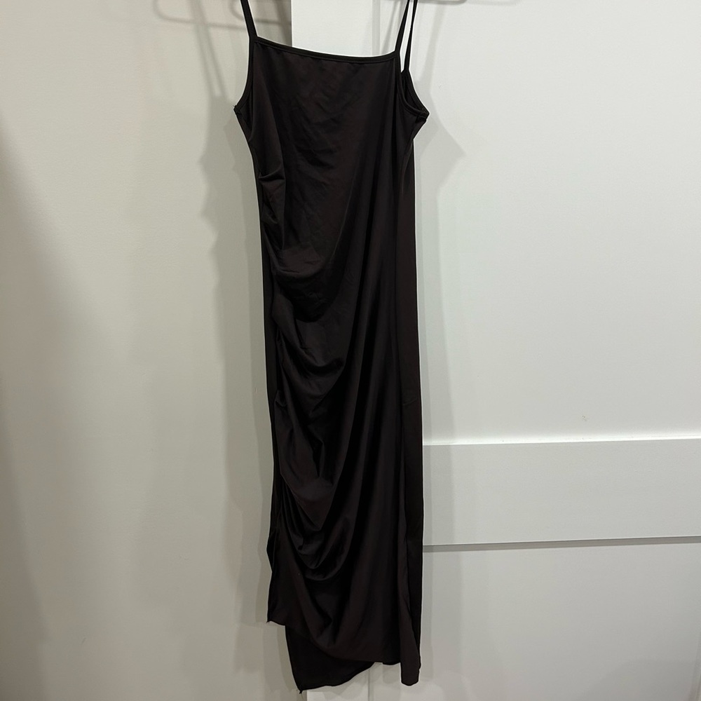 Brown dress
